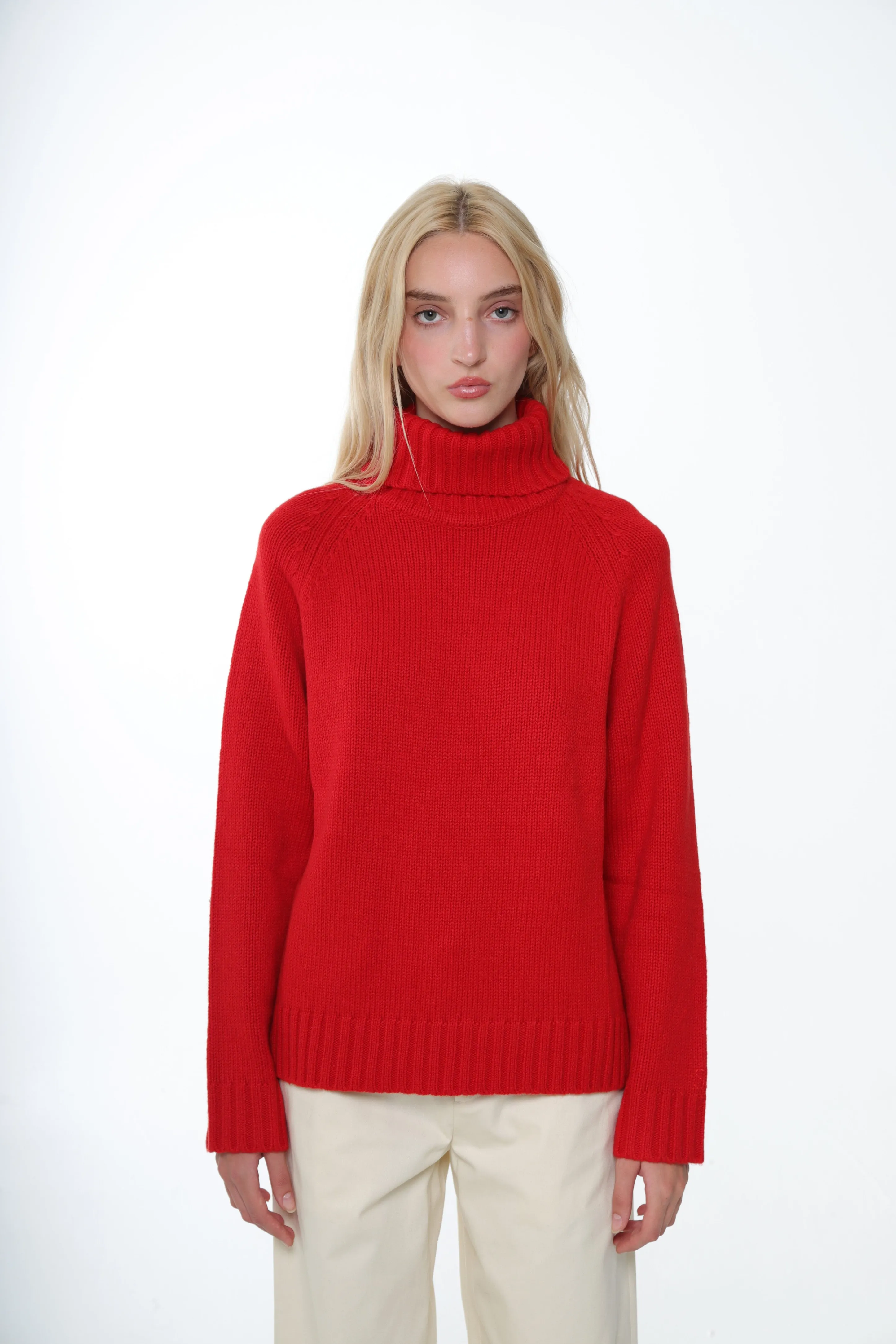 GUMS SWEATER IN RED