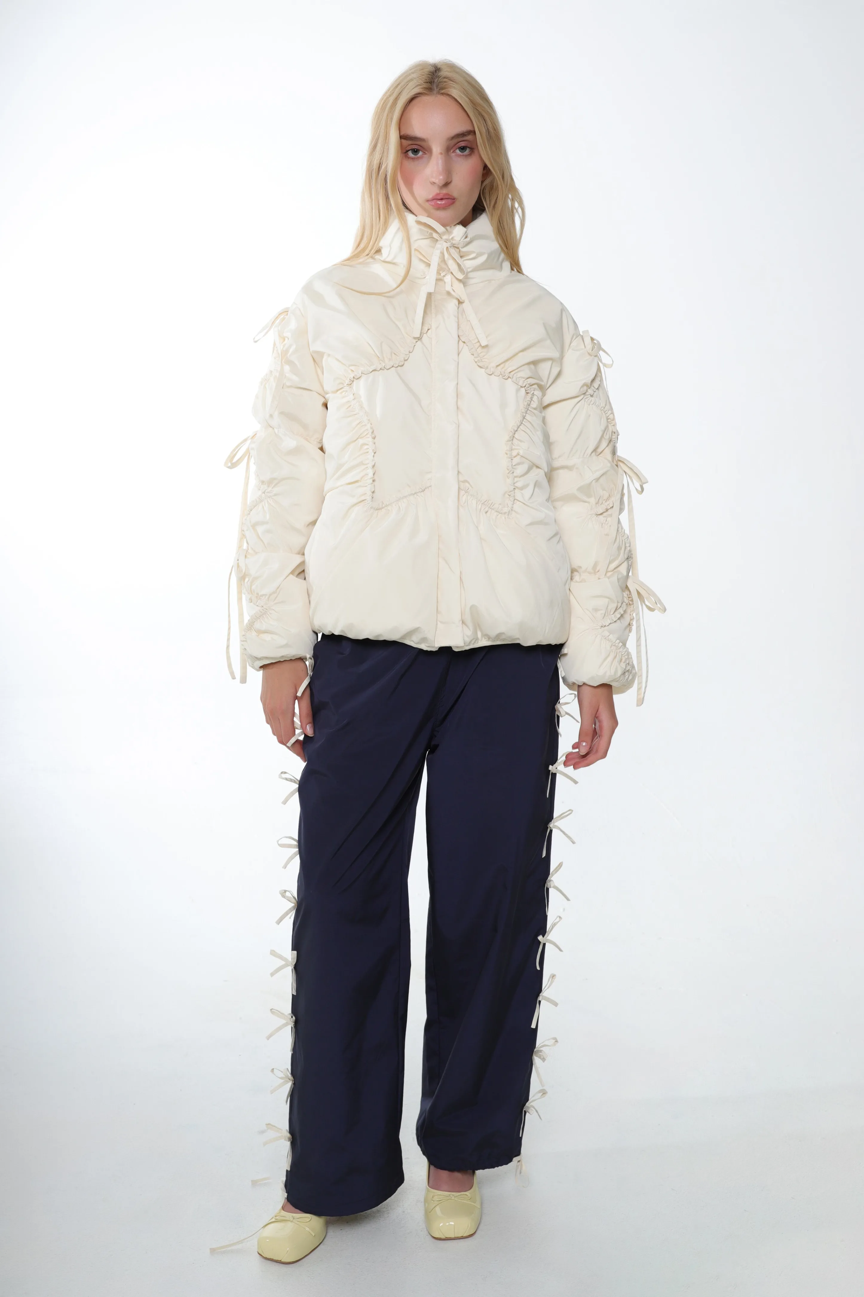 ETOILE PUFFER IN IVORY