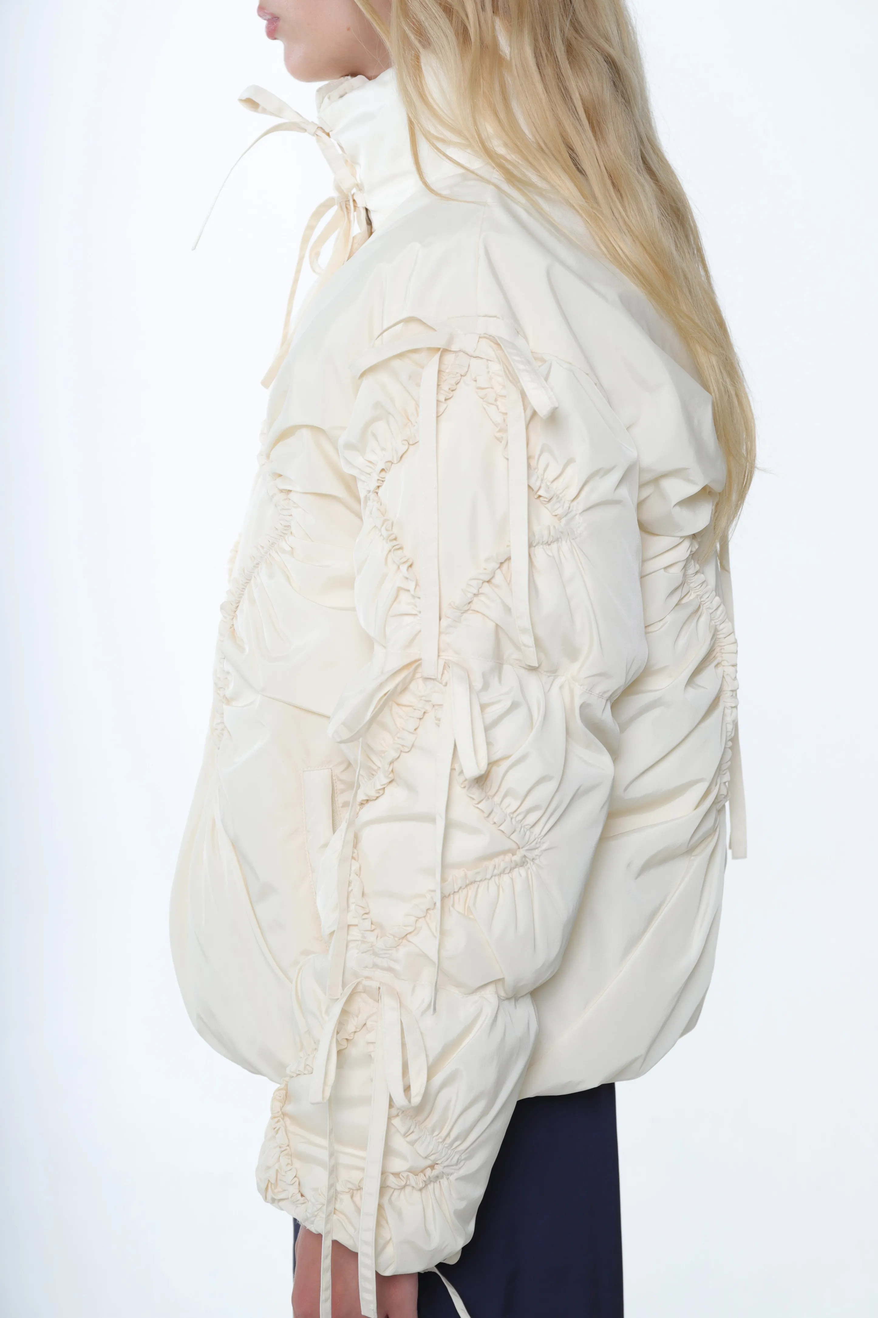 ETOILE PUFFER IN IVORY