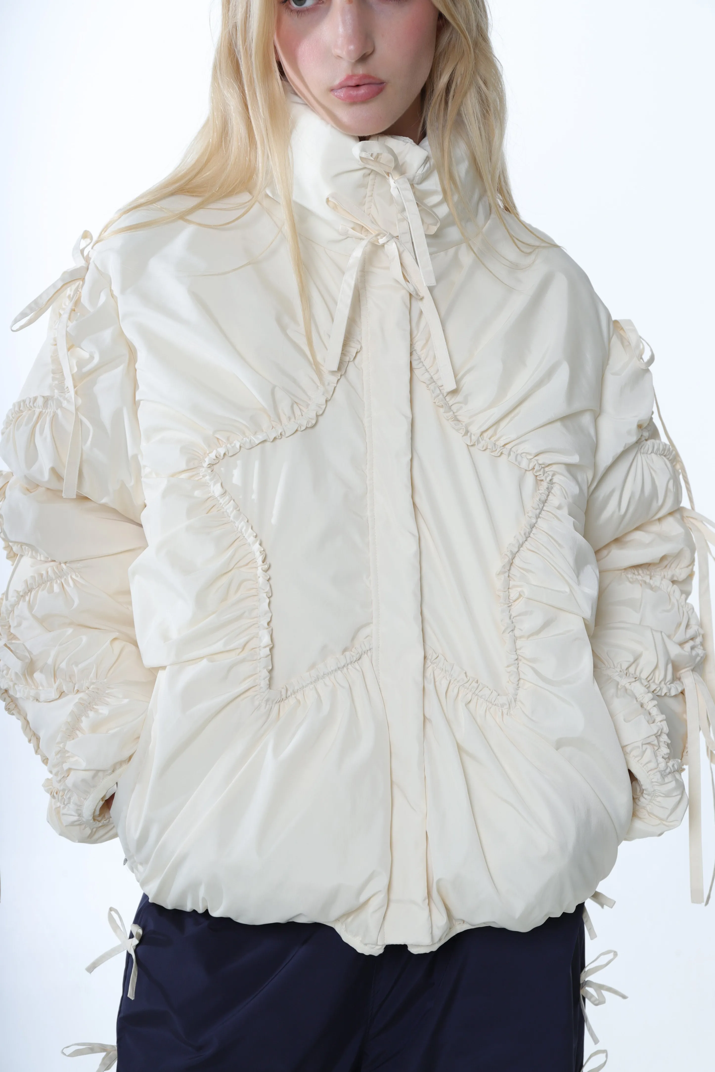 ETOILE PUFFER IN IVORY