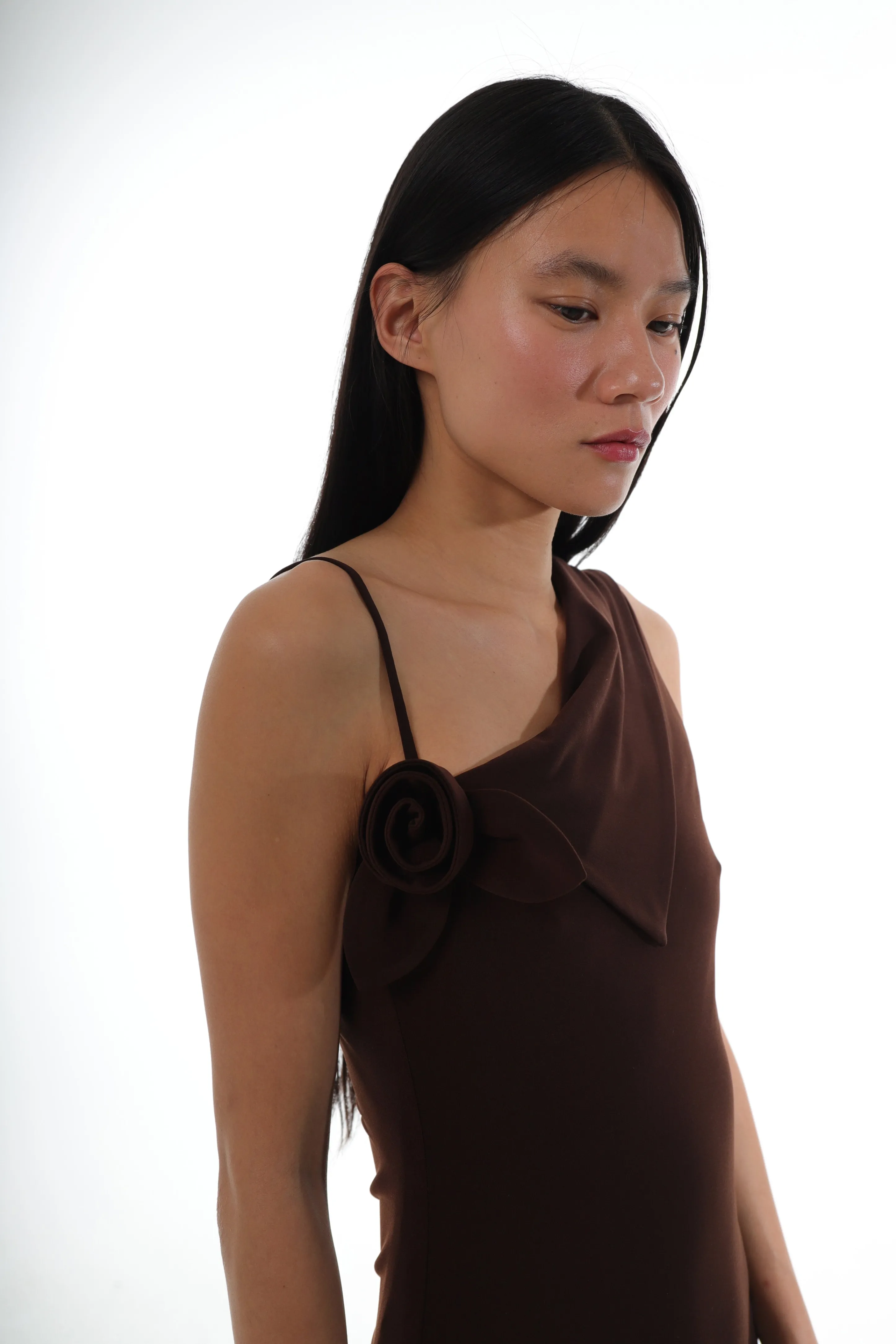 OTTER DRESS IN DARK BROWN
