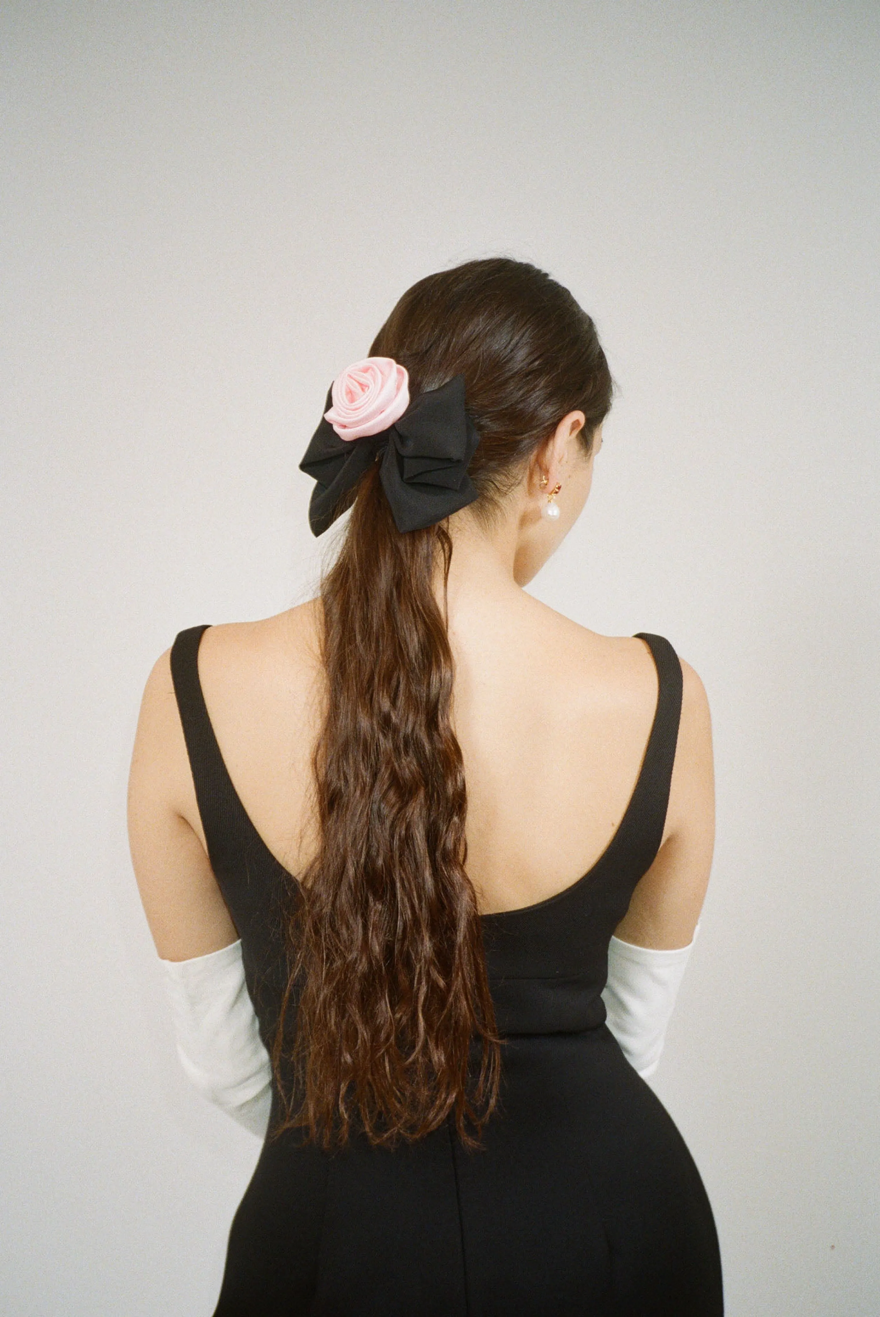 CORSAGE HAIR BOW