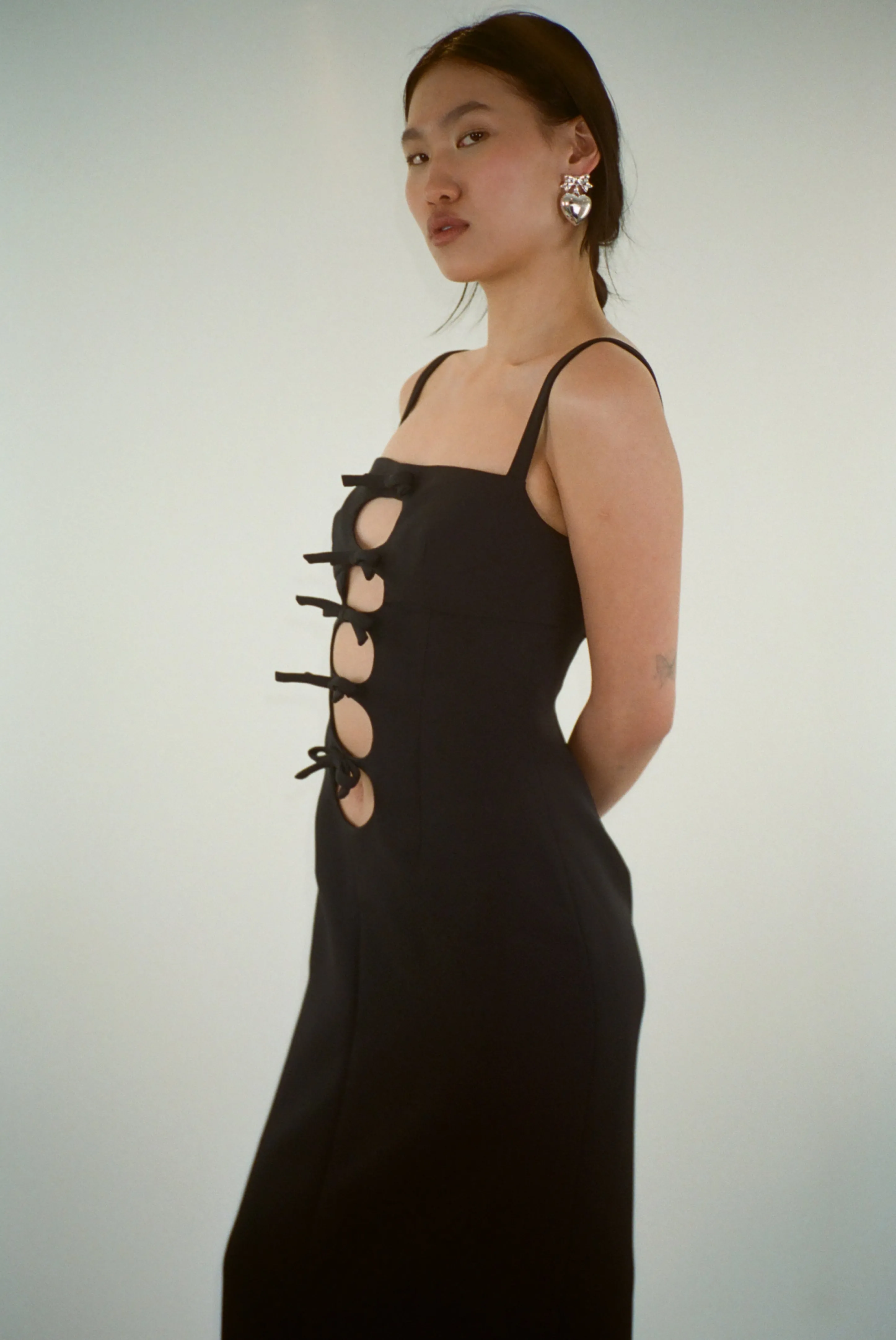 LEONIE DRESS IN BLACK