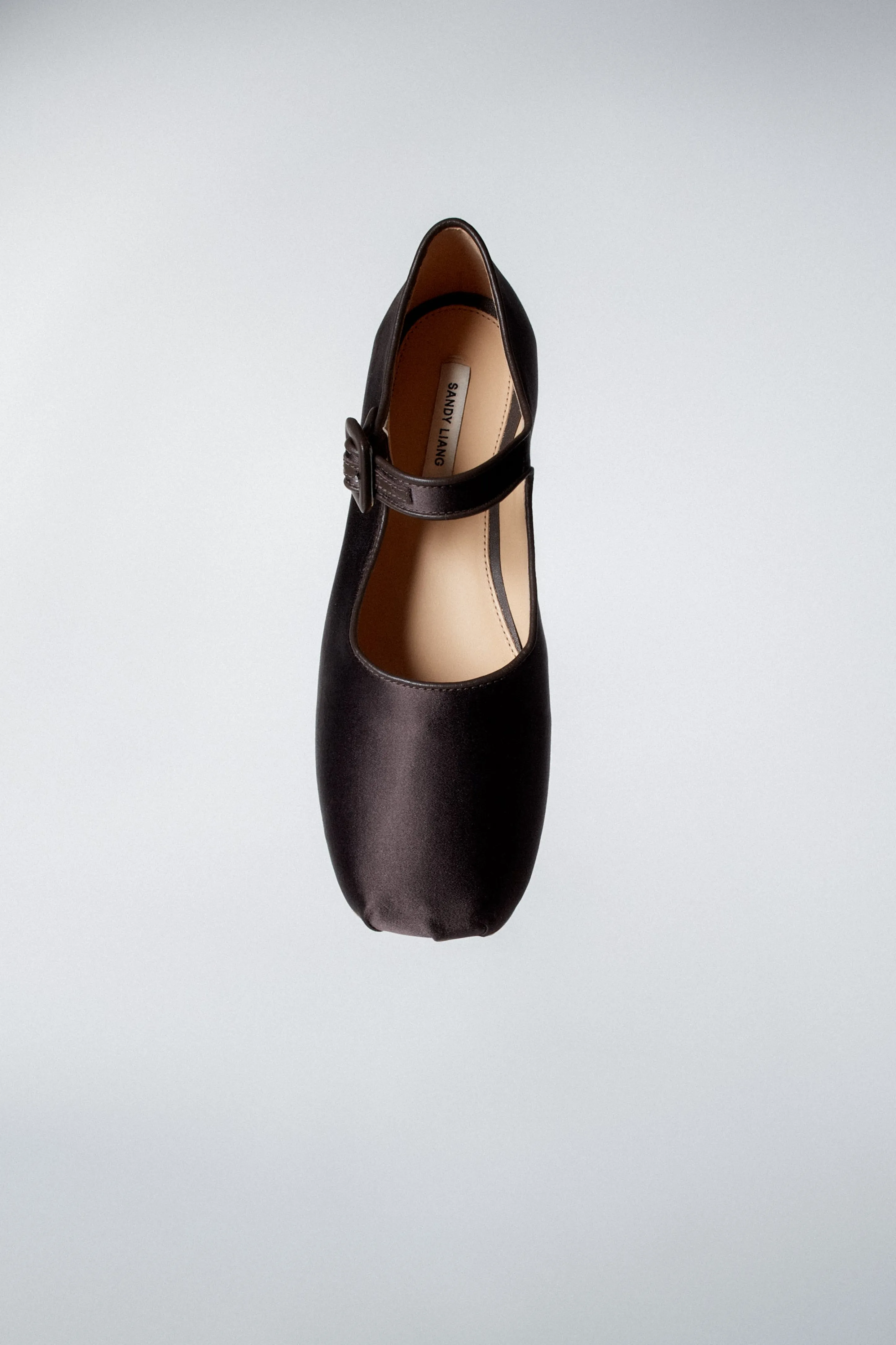 MARY JANE POINTE IN BRUNETTE SATIN