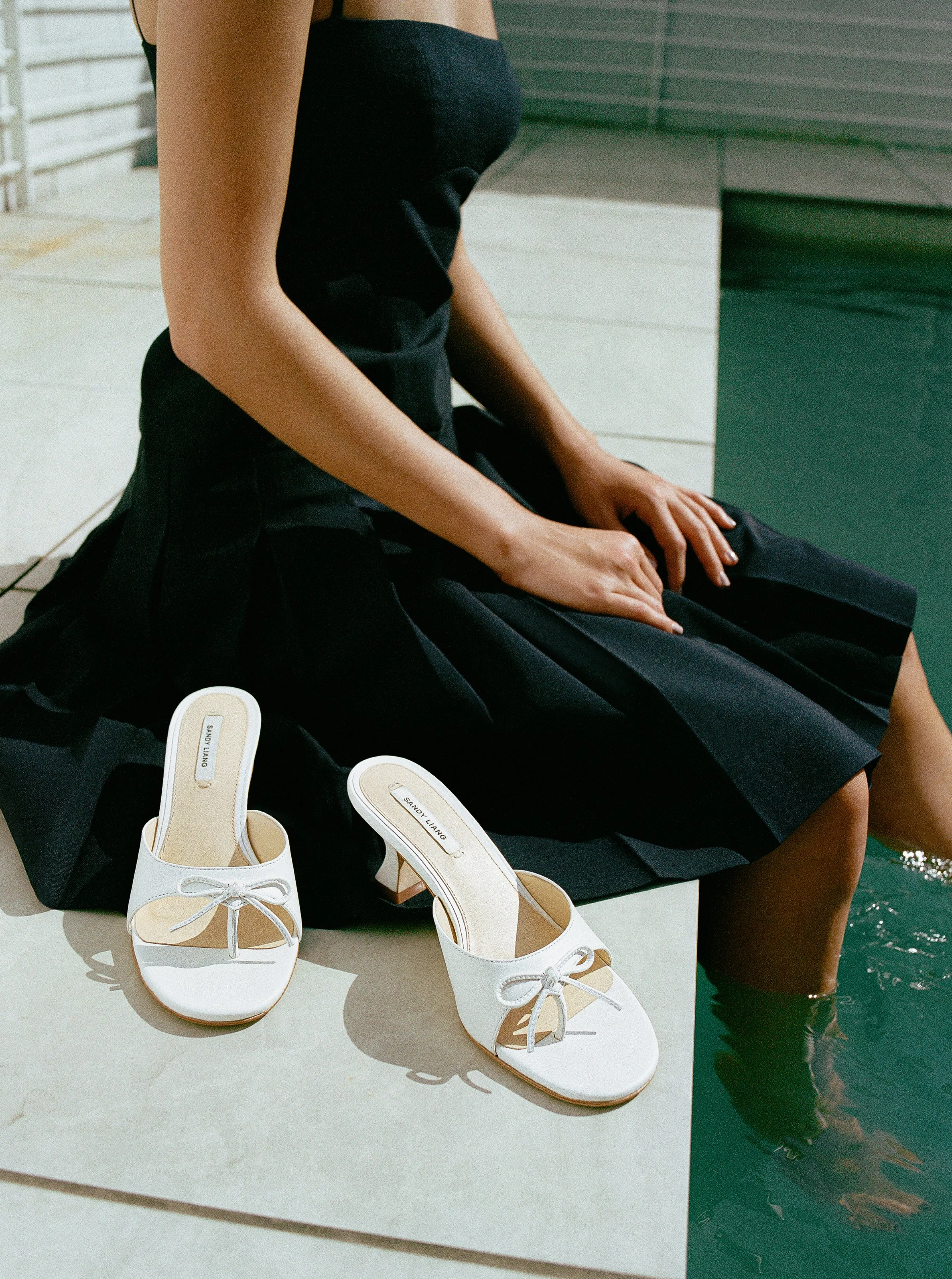 THONG MULE 60 IN OPTIC WHITE NAPPA